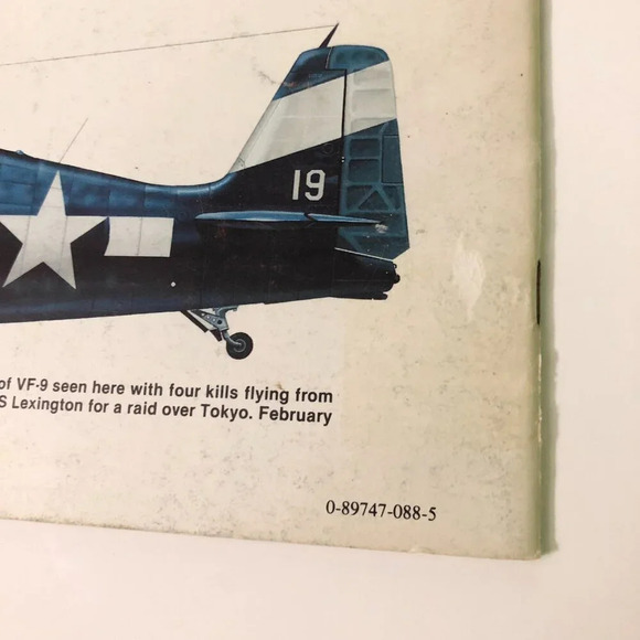 Squadron Signal Publication In Action F6F Hellcat Aircraft  Book - Picture 4 of 15